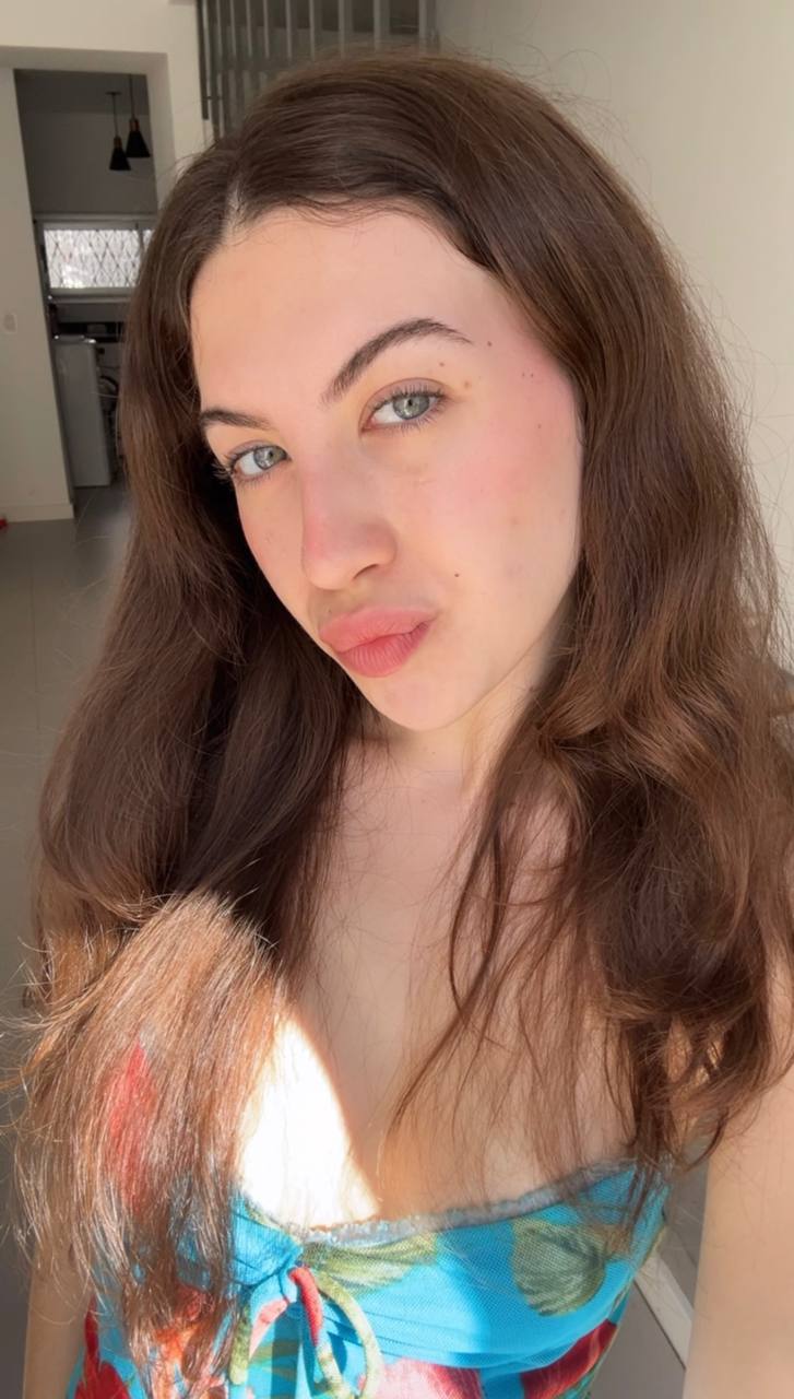 Nude girl Amber in Denizli