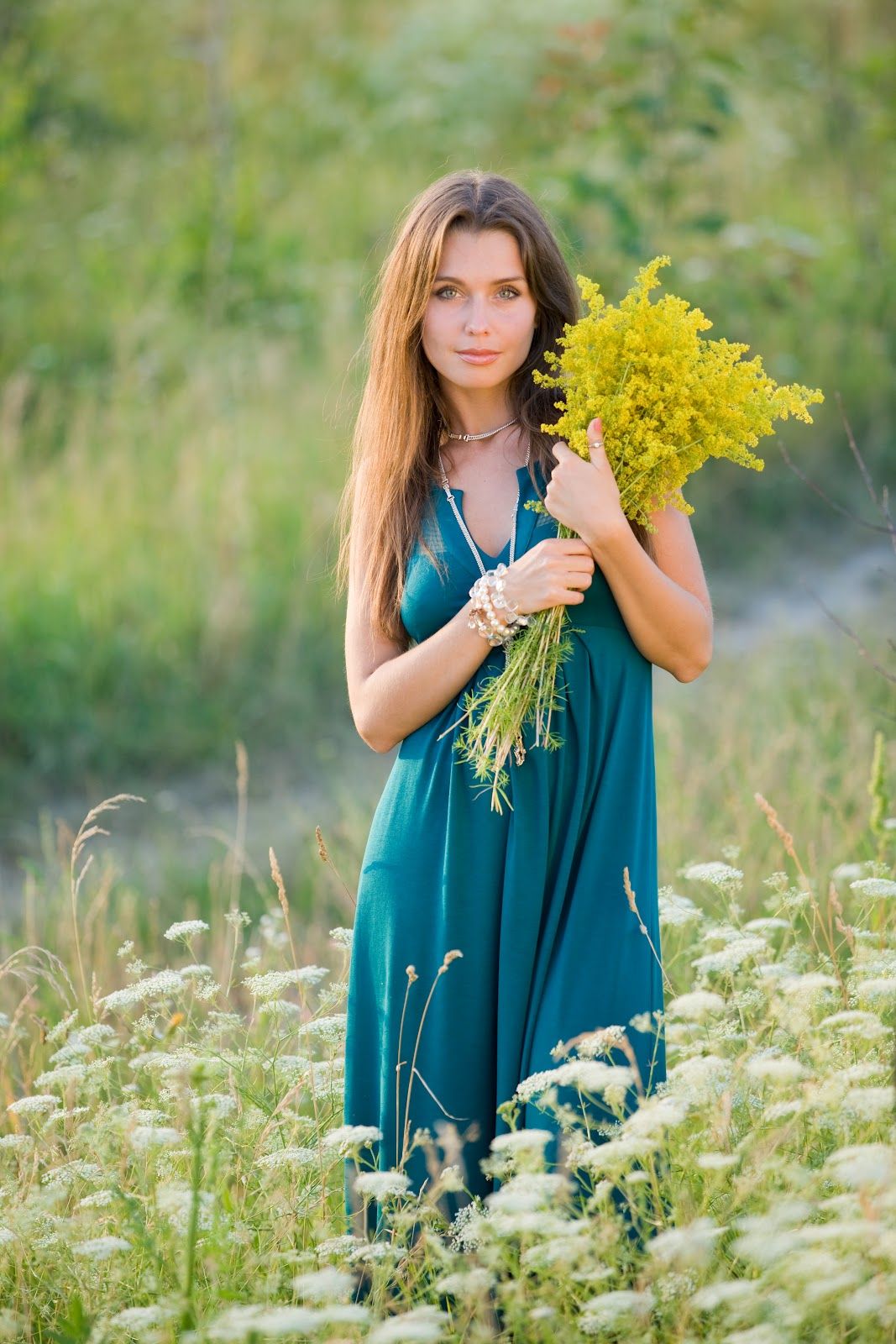 Slavic women in Denizli