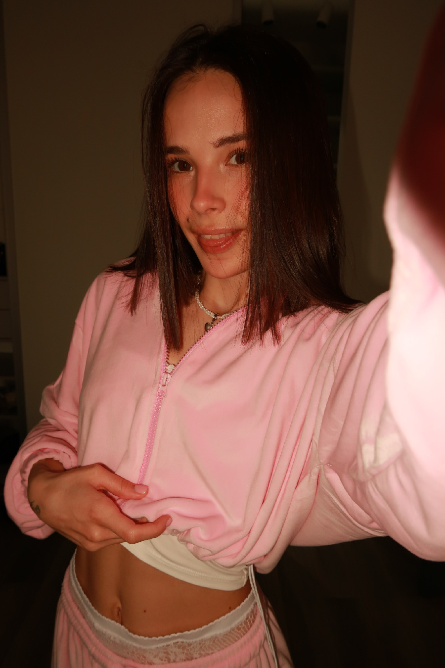 Tina brings the glow — live moments in Denizli